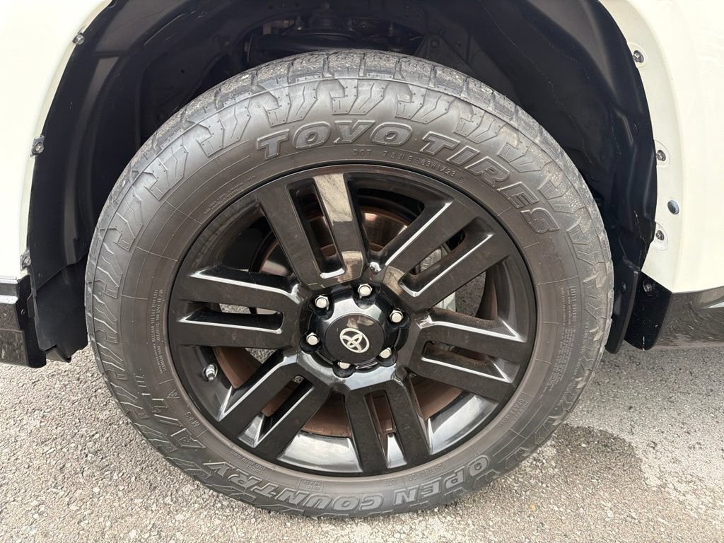 Used 2021 Toyota 4Runner Nightshade AWD/4WD image 11