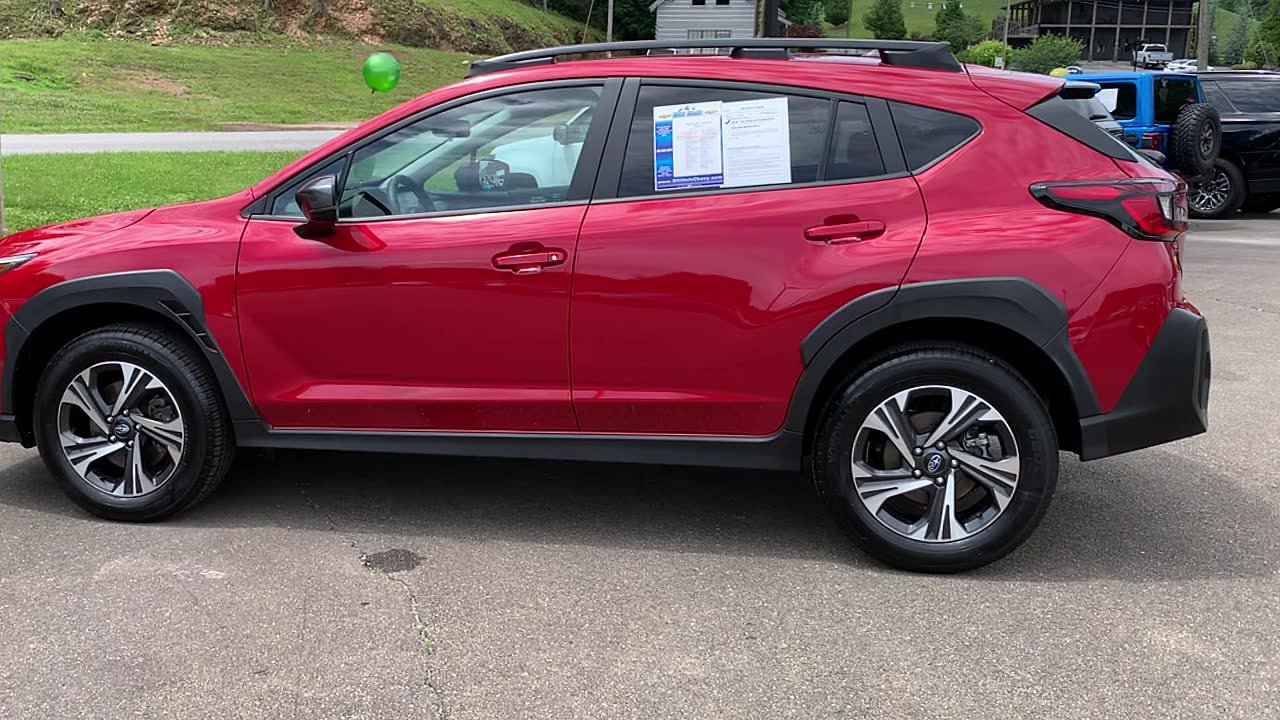 Used 2026 Subaru Crosstrek 2.5i Premium AWD/4WD image 2