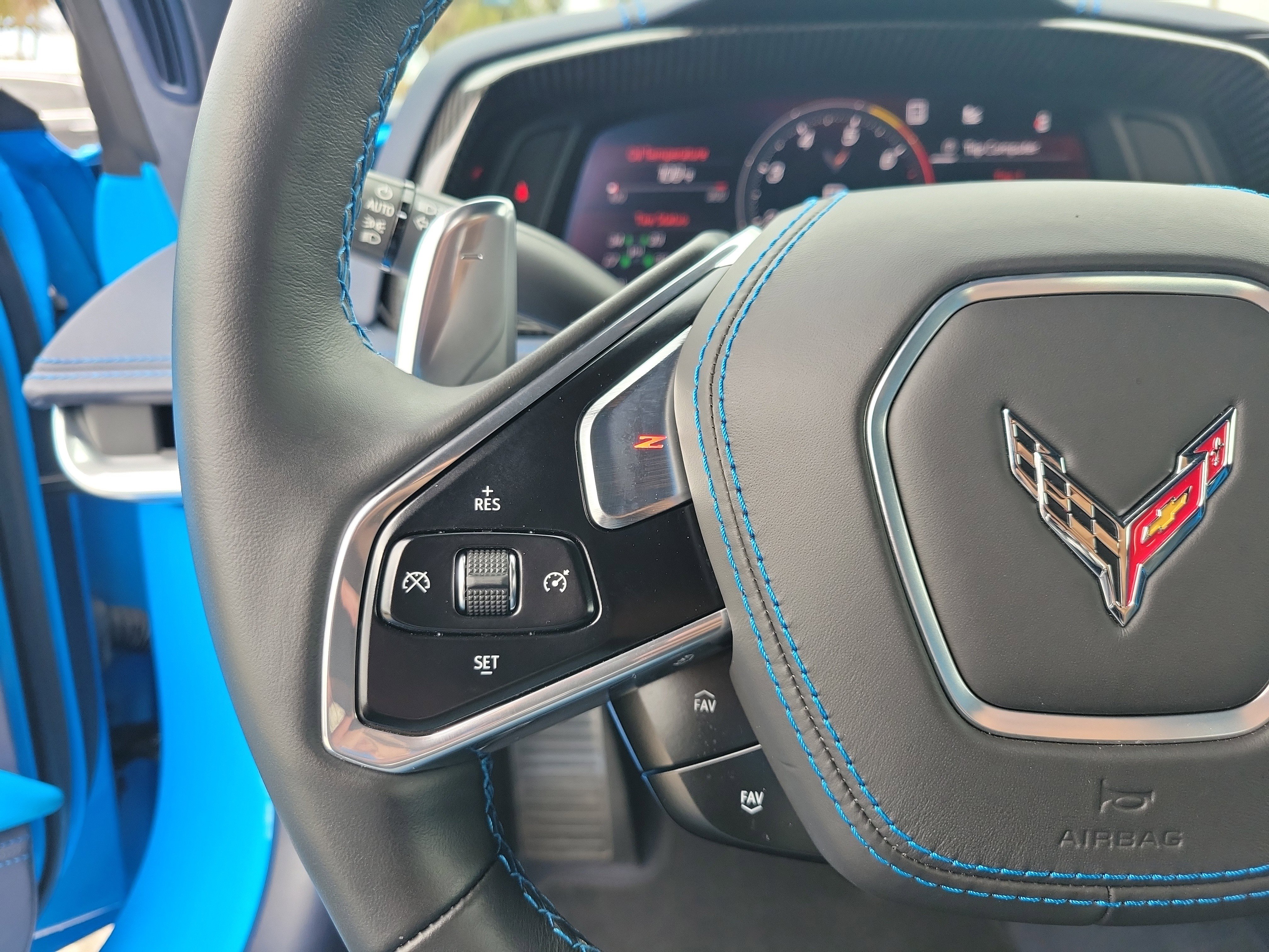 Used 2021 Chevrolet Corvette Stingray Premium Cpe w/ Z51 Performance Package image 26