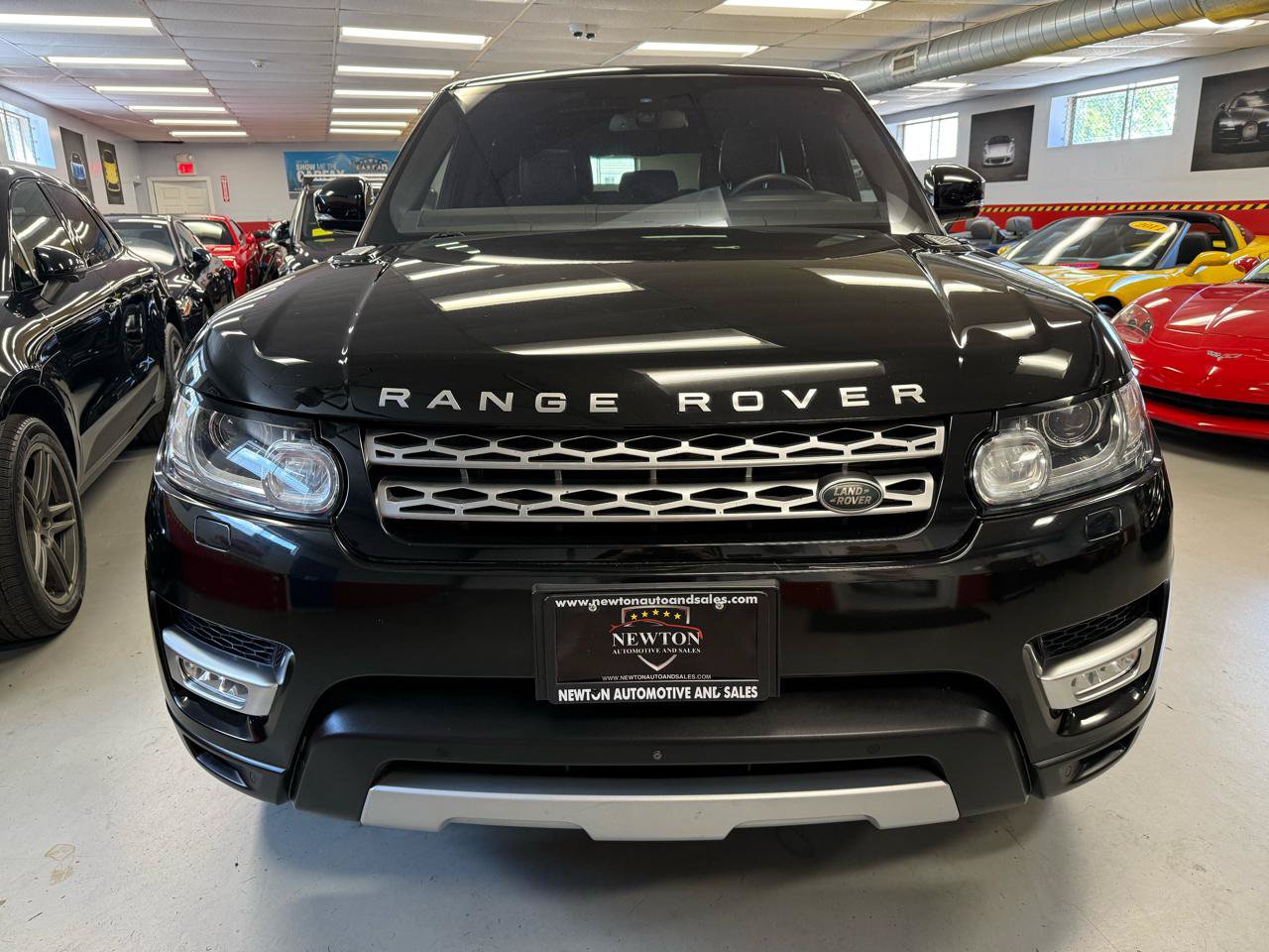 Used 2016 Land Rover Range Rover Sport HSE AWD/4WD image 2