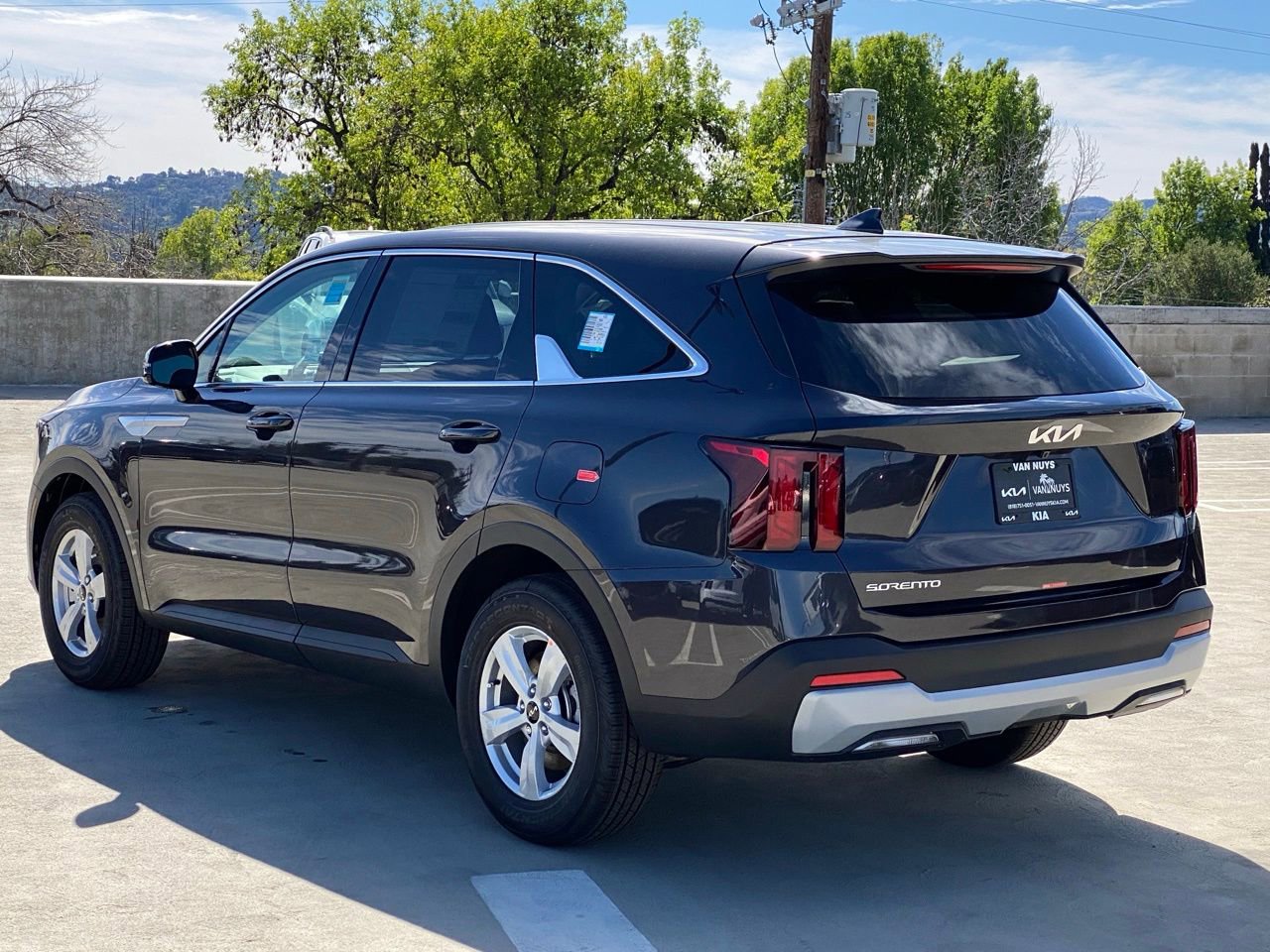 New 2026 Kia Sorento LX image 4