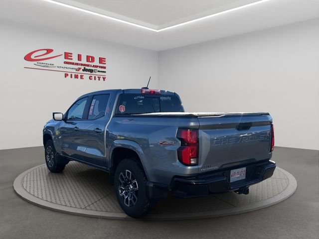 Used 2023 Chevrolet Colorado Z71 w/ Z71 Convenience Package 2 image 4