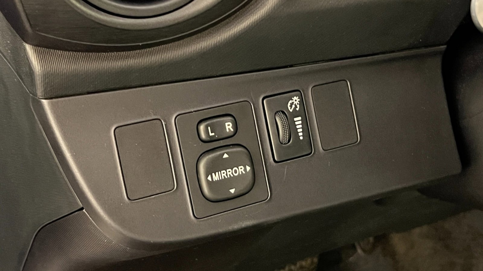 Used 2012 Toyota Prius C Two image 22