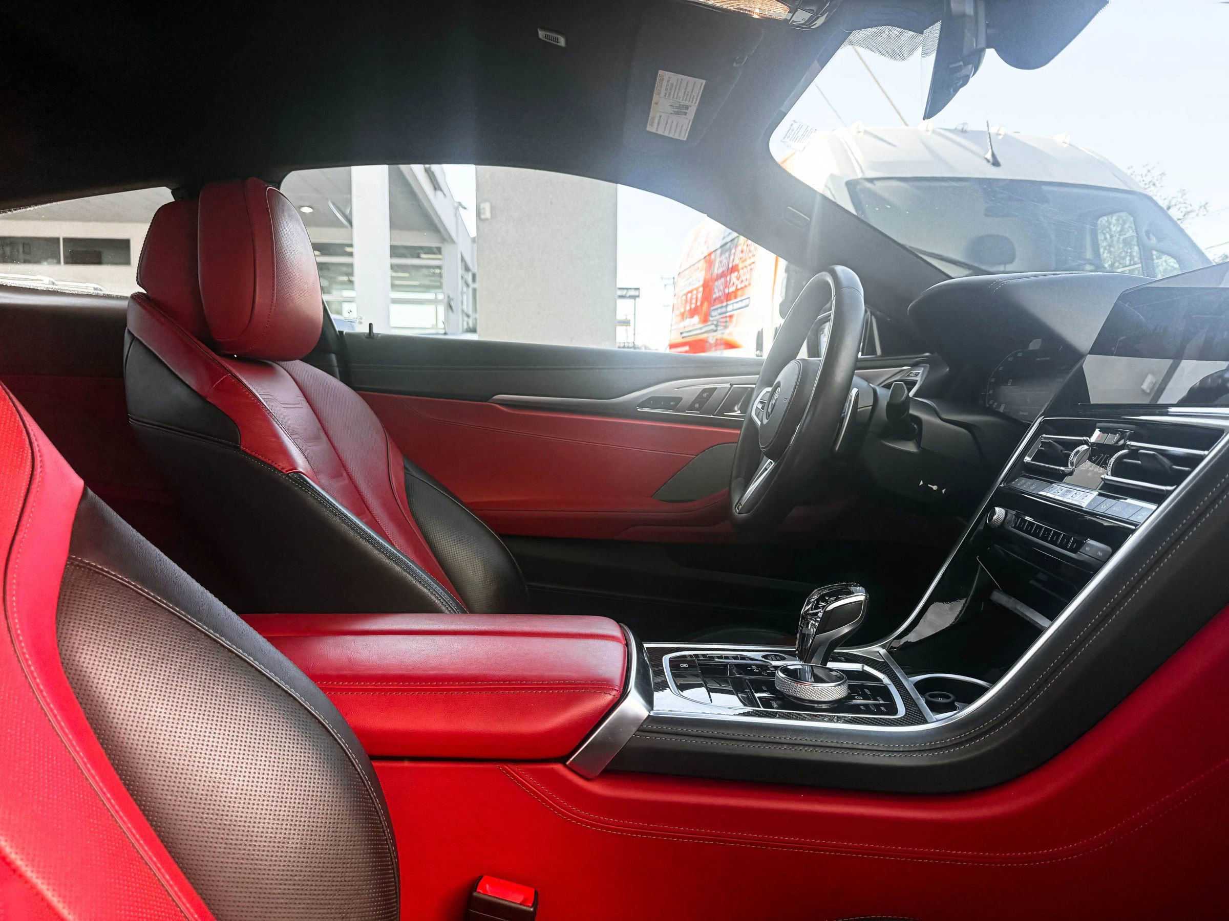 Used 2021 BMW M850i xDrive M850i xDrive Coupe 2D w/ M Carbon Exterior Package image 27