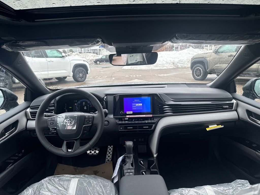 New 2026 Toyota Camry SE image 9