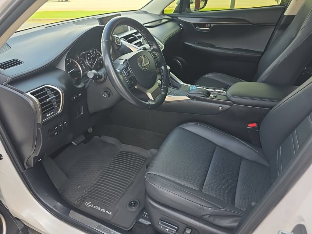 Used 2016 Lexus NX 200t AWD w/ Premium Package image 9