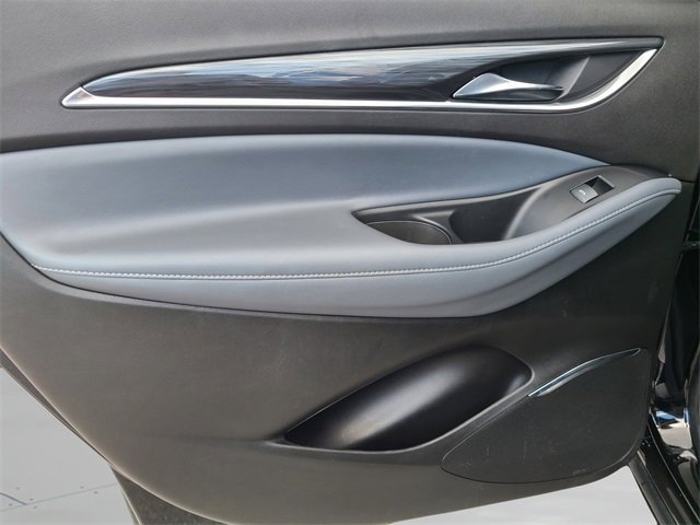 Used 2024 Buick Enclave Essence w/ Technology Package image 19