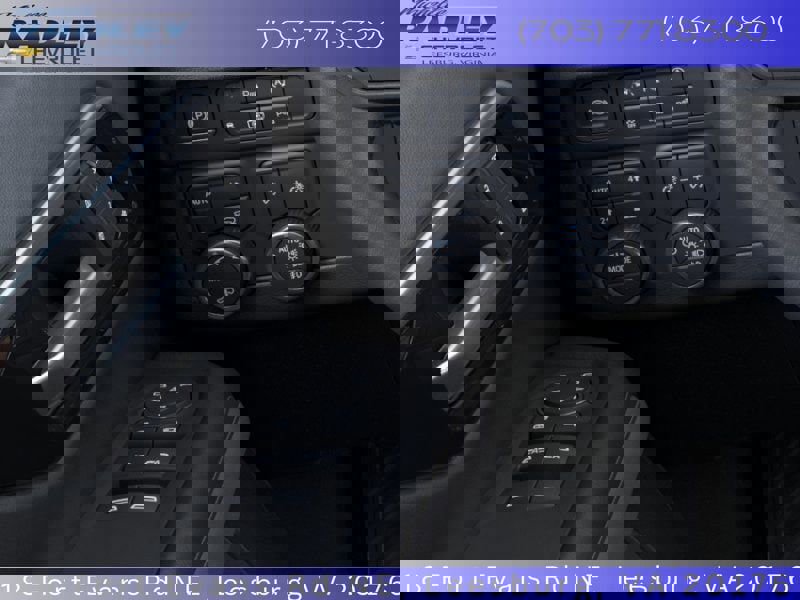 New 2025 Chevrolet Suburban Premier image 22