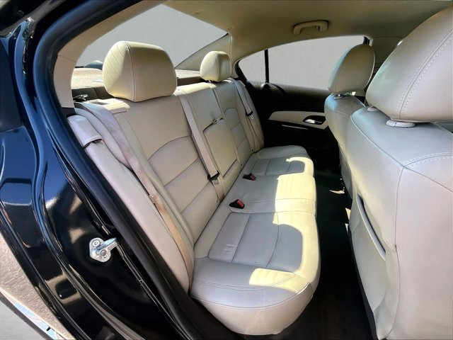 Used 2014 Chevrolet Cruze LT FWD image 26