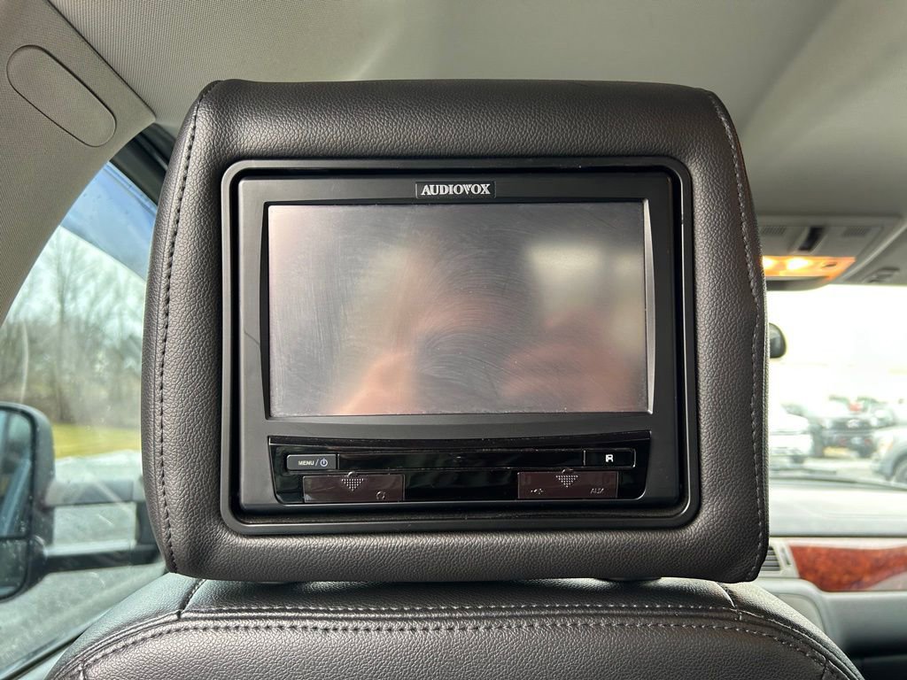 Used 2012 GMC Sierra 3500 SLT w/ SLT Convenience Package image 9