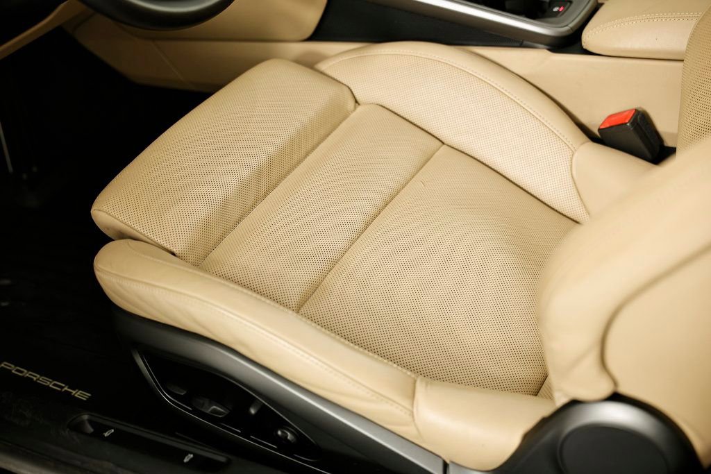 Certified 2020 Porsche 911 Carrera S image 25