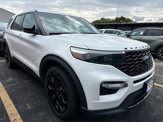 Used 2021 Ford Explorer ST w/ ST Street Pack AWD/4WD image 2