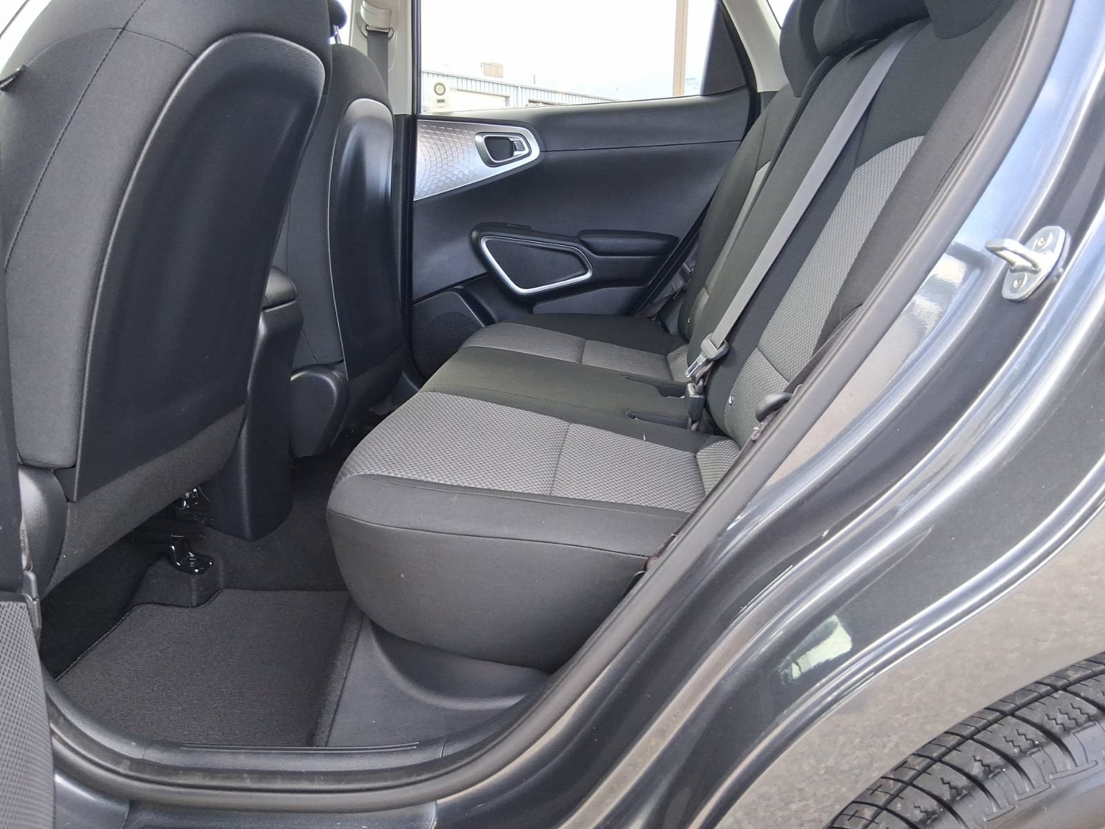 Used 2020 Kia Soul LX FWD image 9