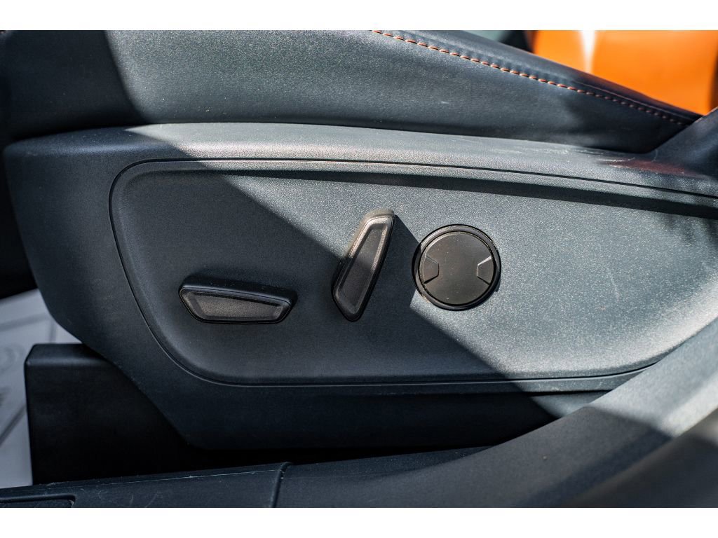 Used 2023 Ford Maverick Lariat w/ Lariat Luxury Package image 9