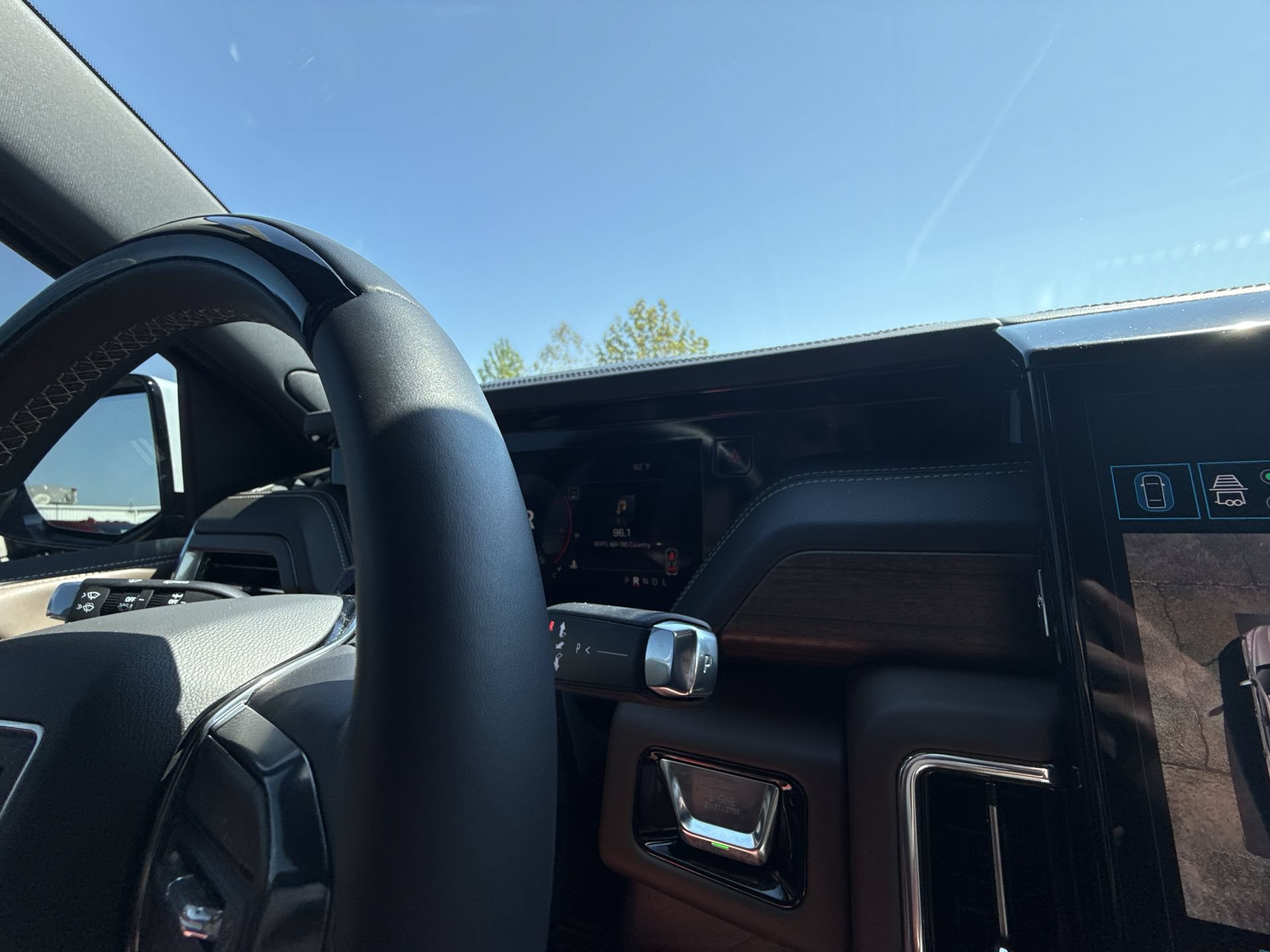 Certified 2026 GMC Yukon Denali Ultimate AWD/4WD image 22