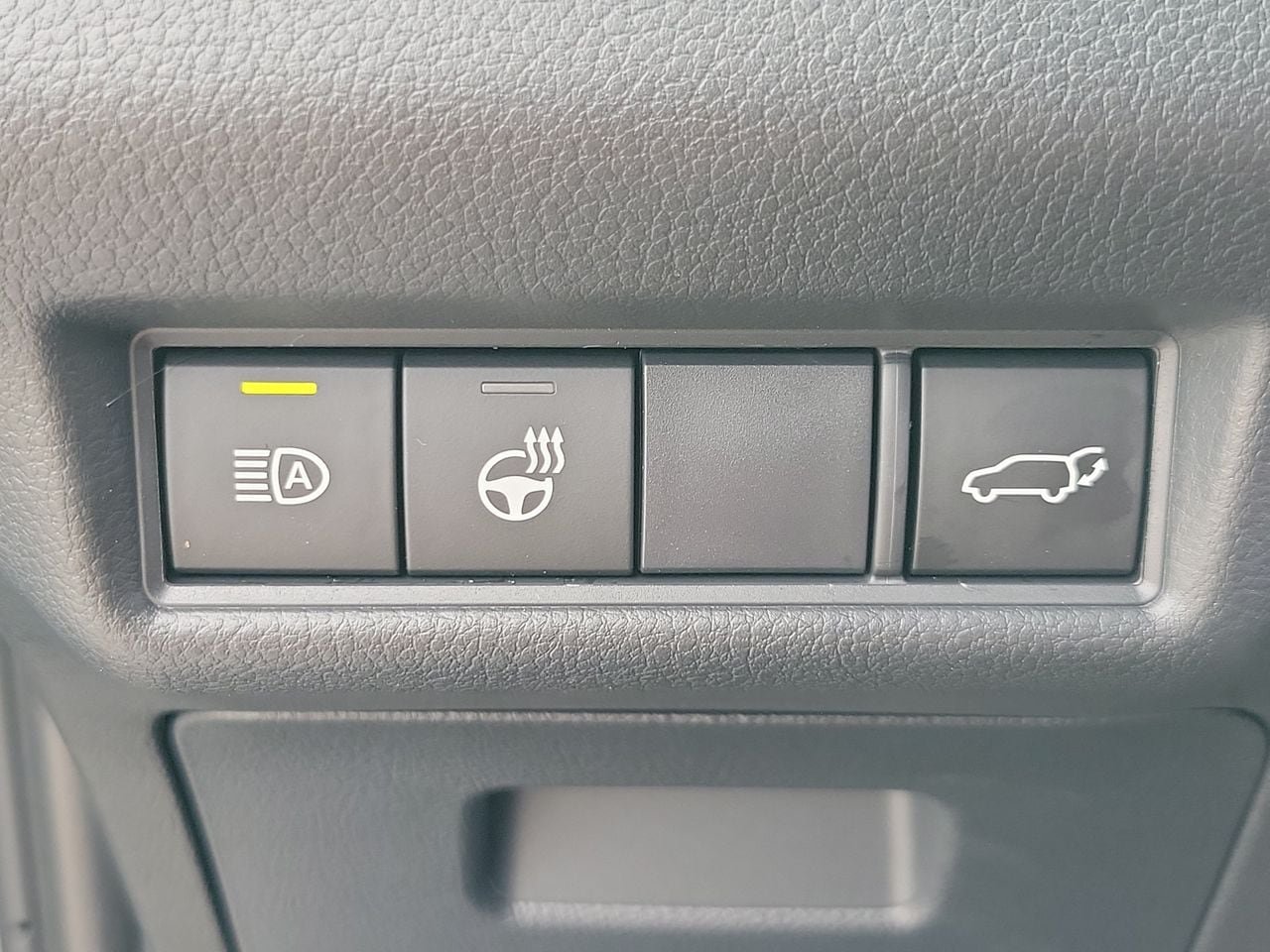 New 2026 Toyota Grand Highlander FWD image 31