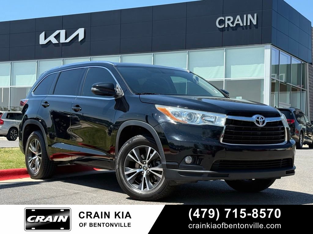 Used 2016 Toyota Highlander XLE