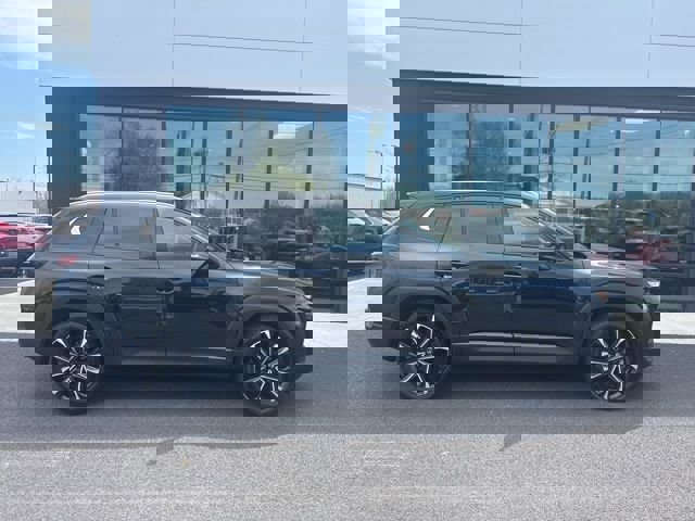 Used 2025 MAZDA CX-50 AWD 2.5 S w/ Cargo Package image 2