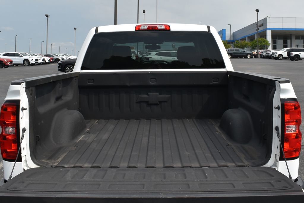 Used 2017 Chevrolet Silverado 1500 LT w/ All Star Edition AWD/4WD image 9