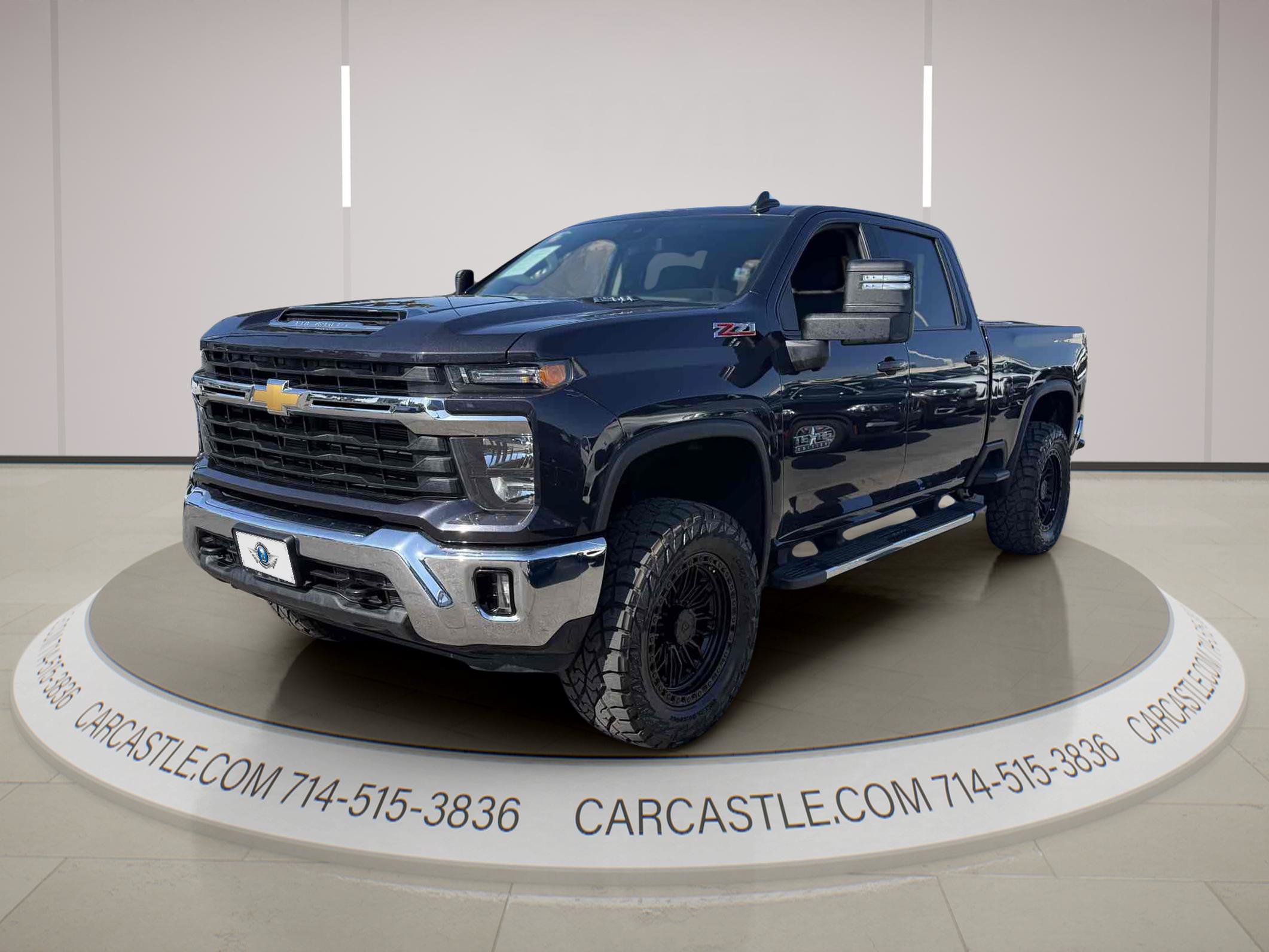 Used 2024 Chevrolet Silverado 2500 LT w/ Texas Edition AWD/4WD image 1