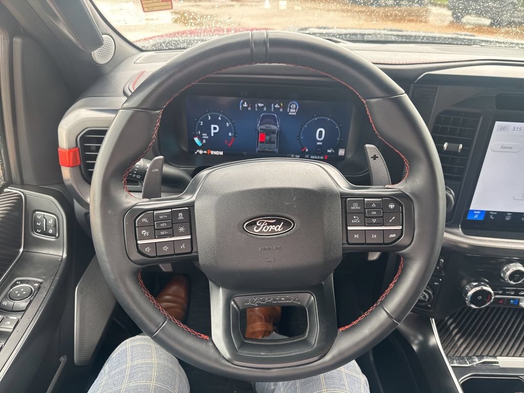 Used 2025 Ford F150 Raptor AWD/4WD image 13
