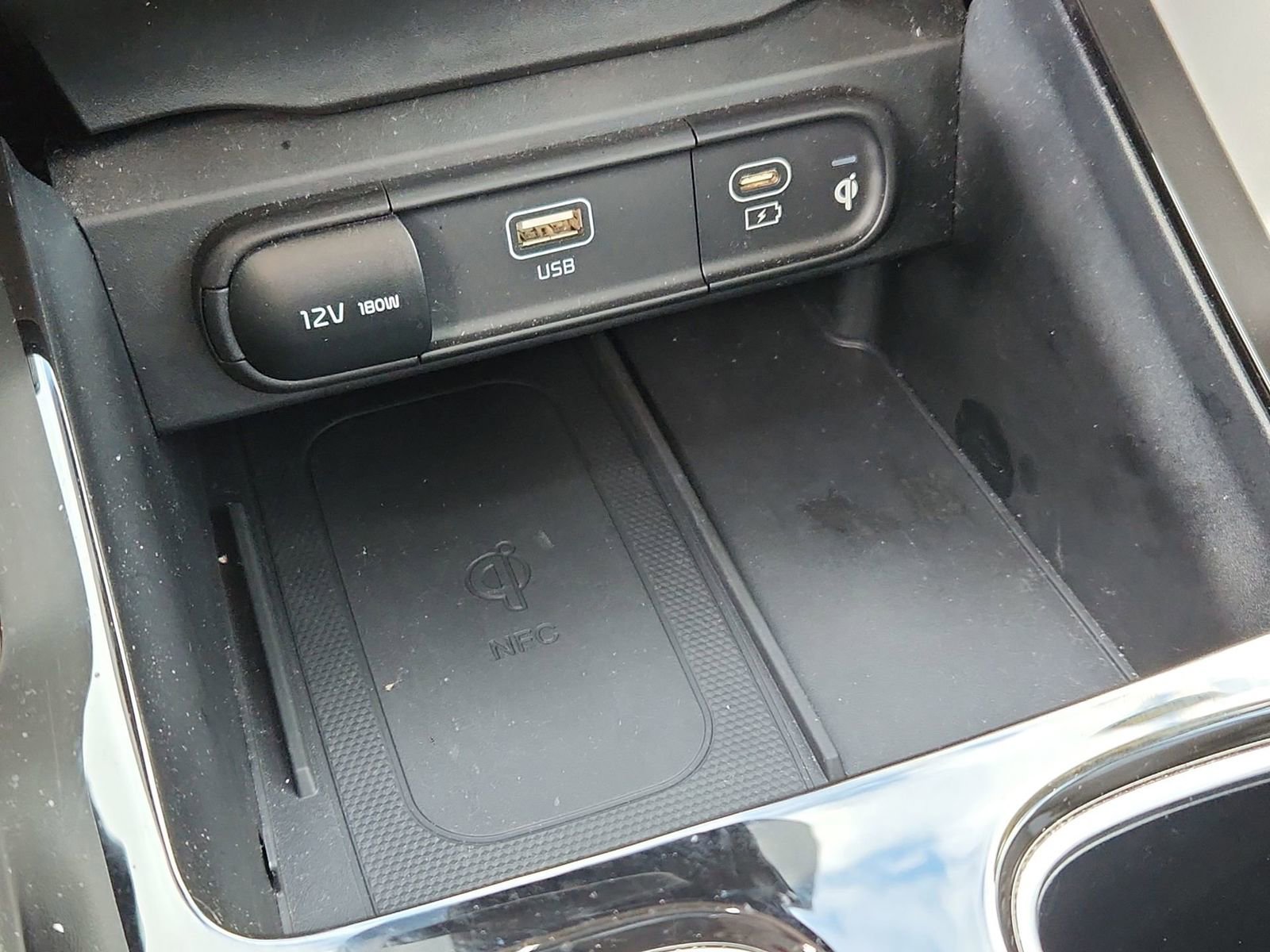 Used 2023 Kia Telluride SX image 24