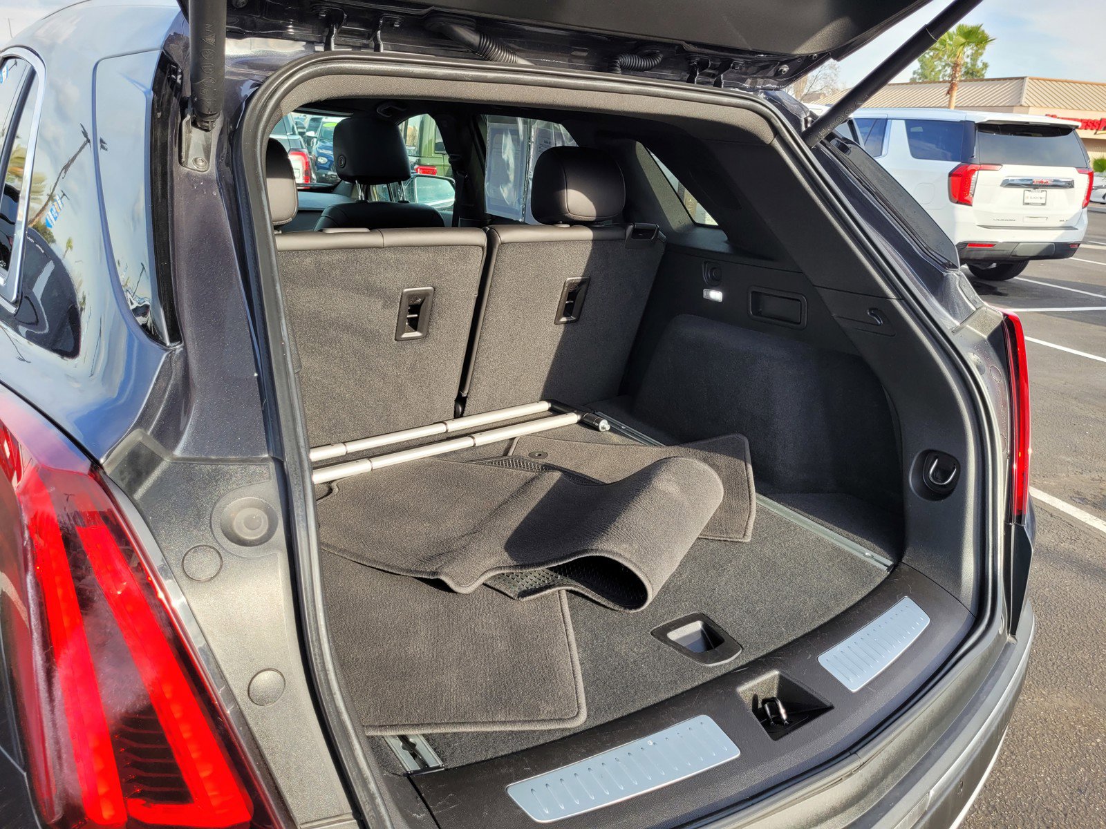 Used 2021 Cadillac XT5 Premium Luxury image 27