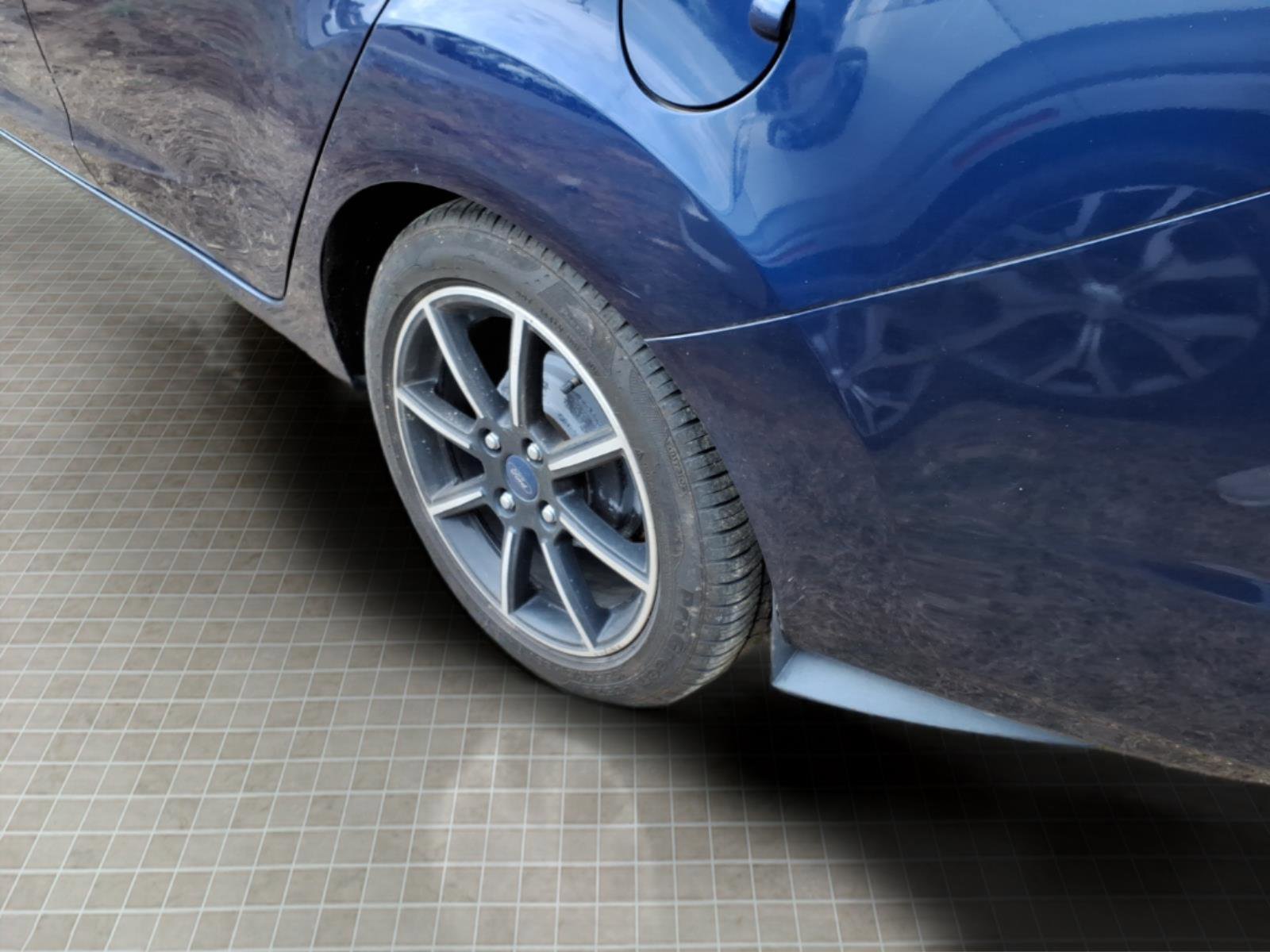 Used 2016 Ford Fiesta SE image 24