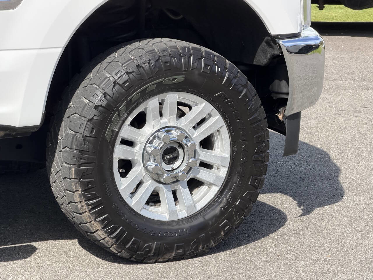 Used 2018 Ford F250 XLT w/ XLT Value Package AWD/4WD image 16