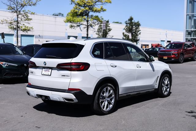 Used 2021 BMW X5 xDrive45e w/ Parking Assistance Package AWD/4WD image 11