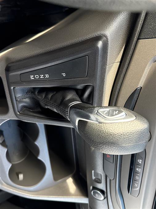 Used 2022 Ford Transit 350 XLT image 46
