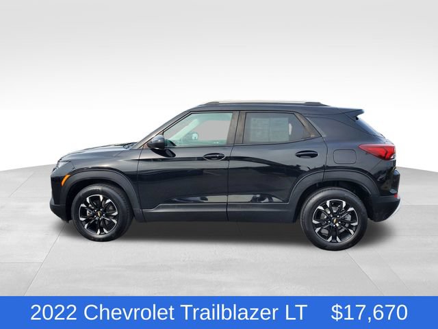 Certified 2022 Chevrolet TrailBlazer LT w/ Convenience Package FWD image 2