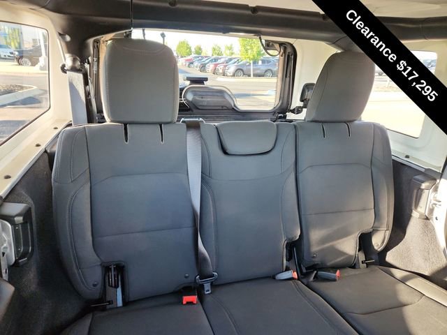 Used 2018 Jeep Wrangler Unlimited Sport S image 25