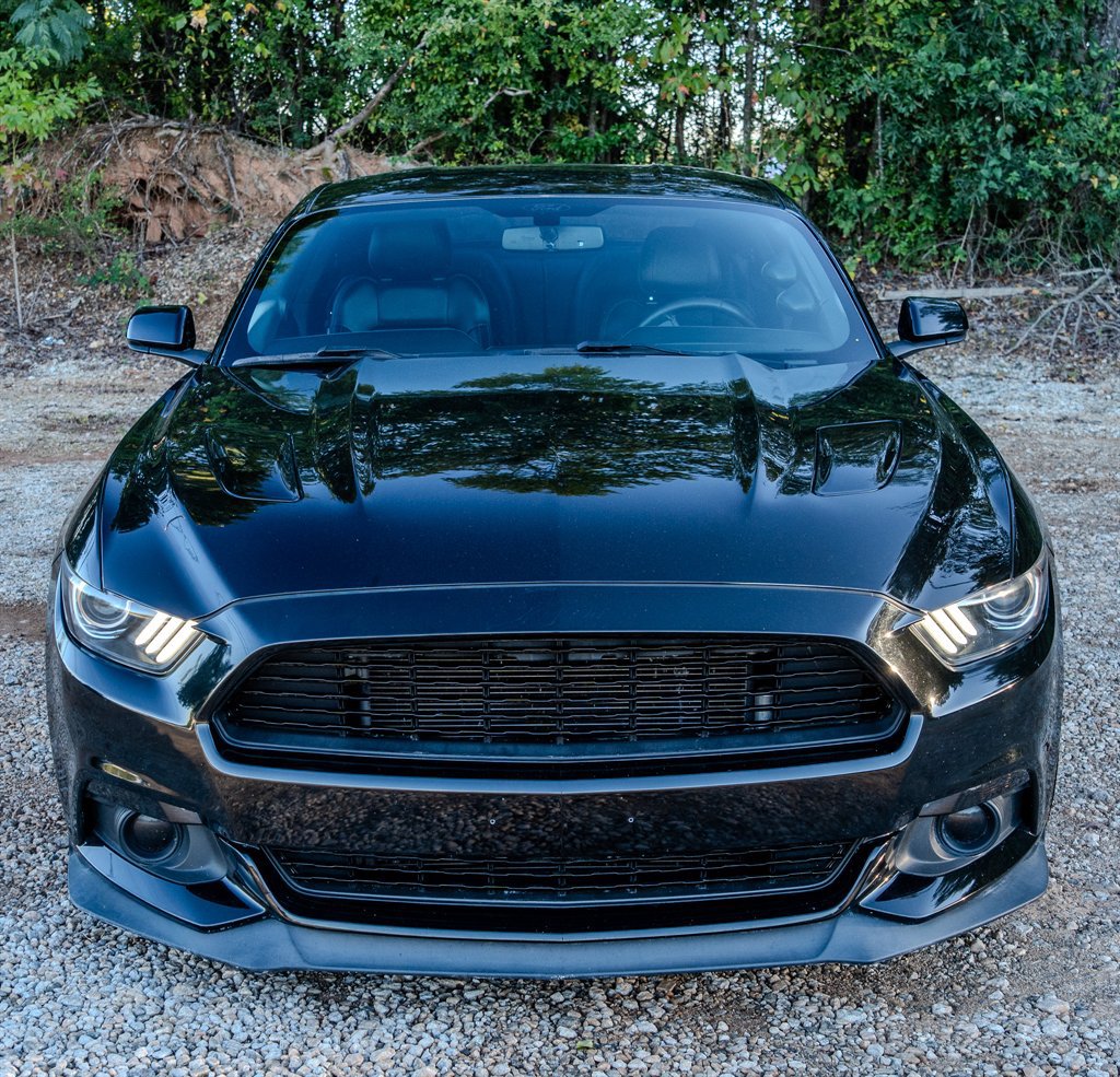 Used 2016 Ford Mustang GT Premium w/ GT Performance Package RWD image 8