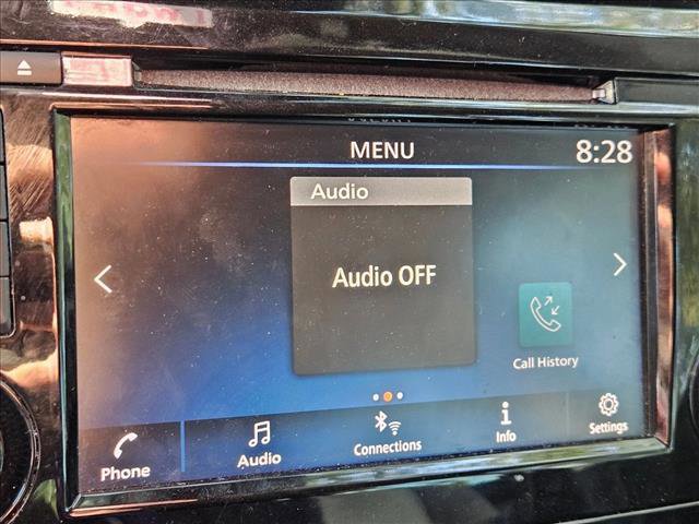 Used 2020 Nissan Rogue Sport S FWD image 11