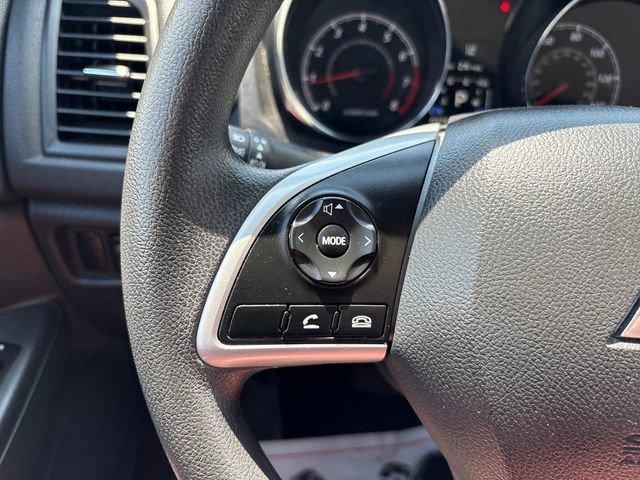 Used 2025 Mitsubishi Outlander Sport ES AWD/4WD image 11