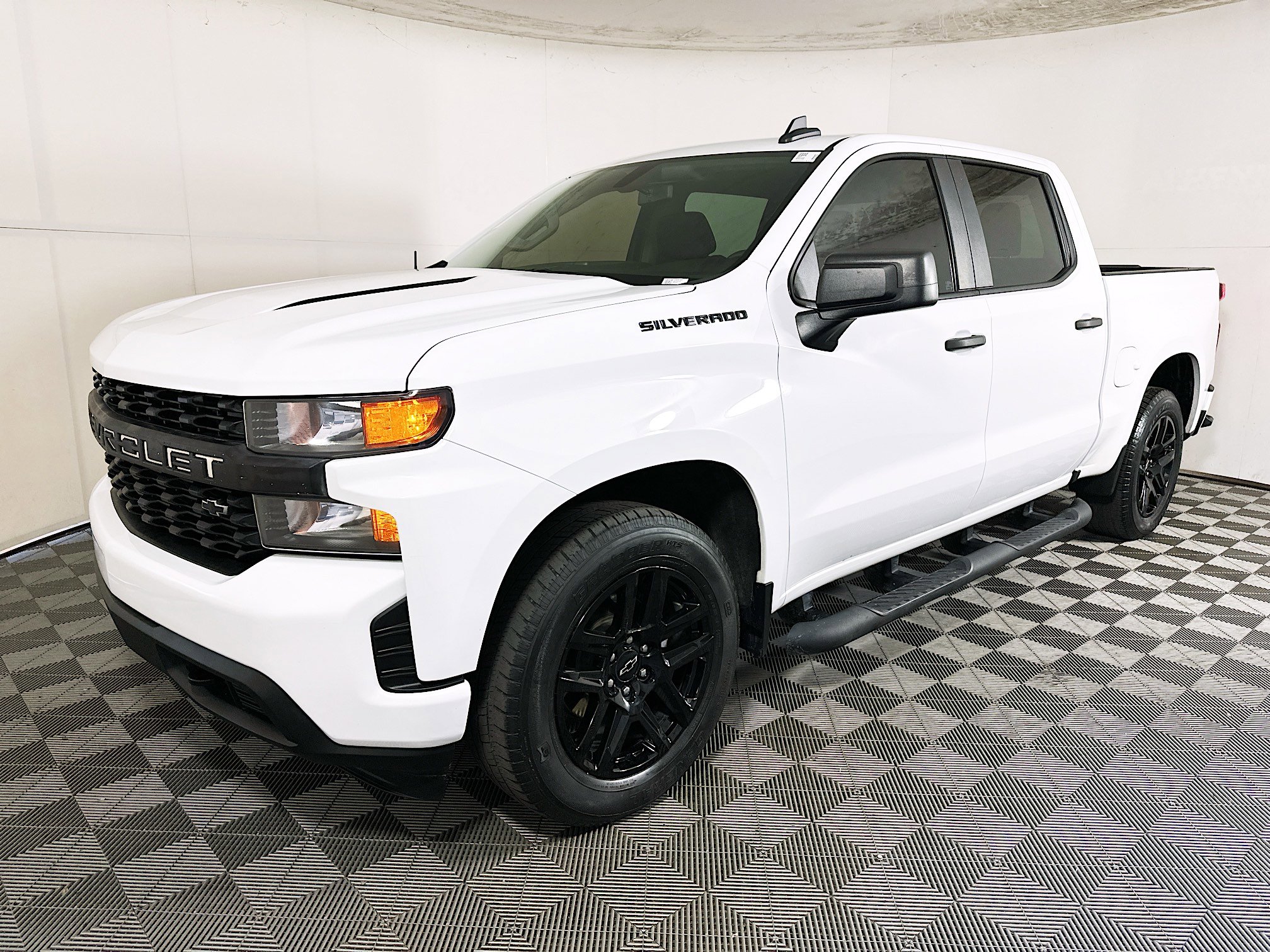 Used 2022 Chevrolet Silverado 1500 Custom w/ Rally Edition image 7
