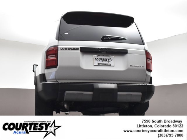 Used 2024 Toyota Land Cruiser image 42