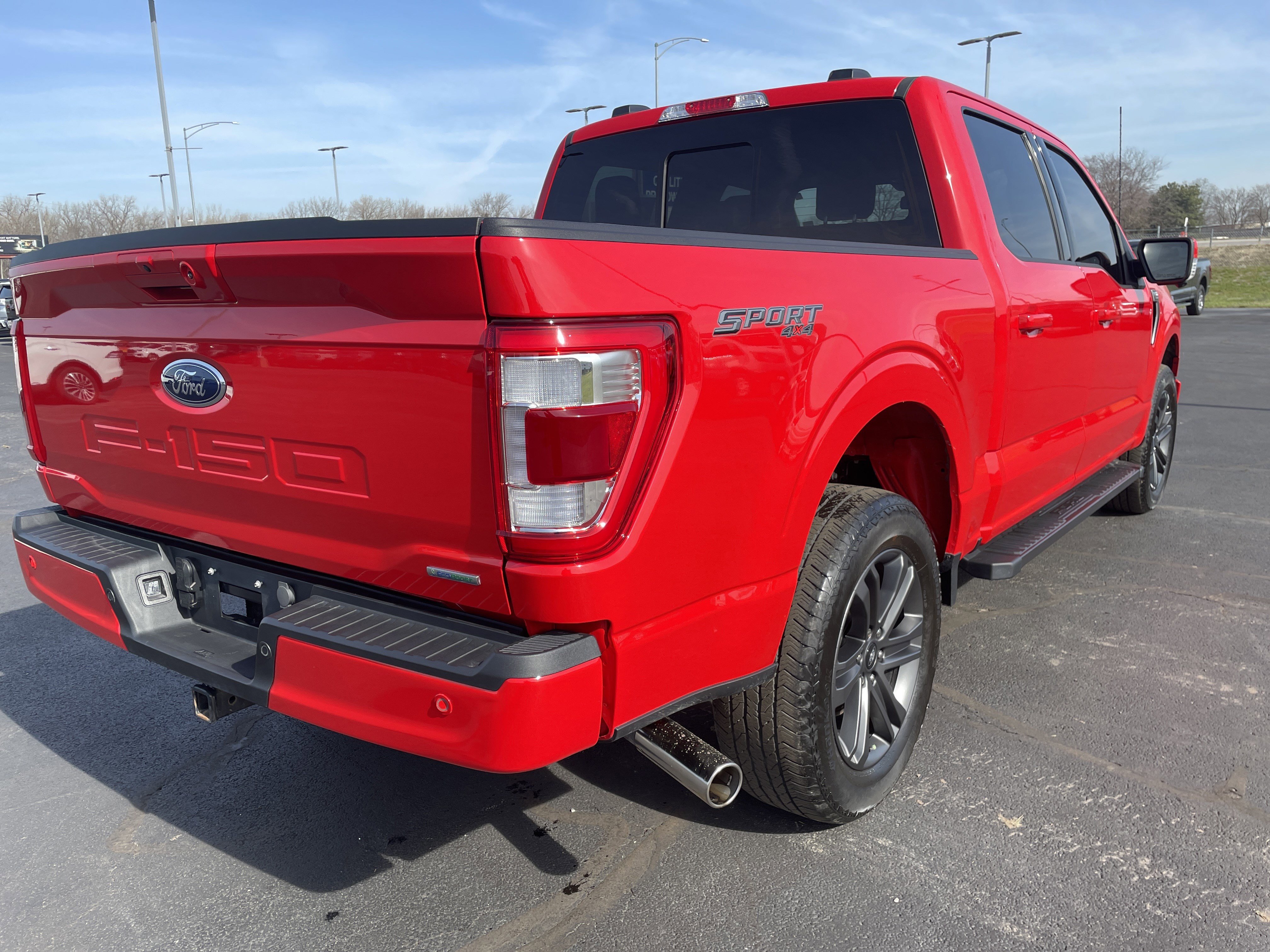 Used 2023 Ford F150 Lariat w/ Equipment Group 502A High image 5