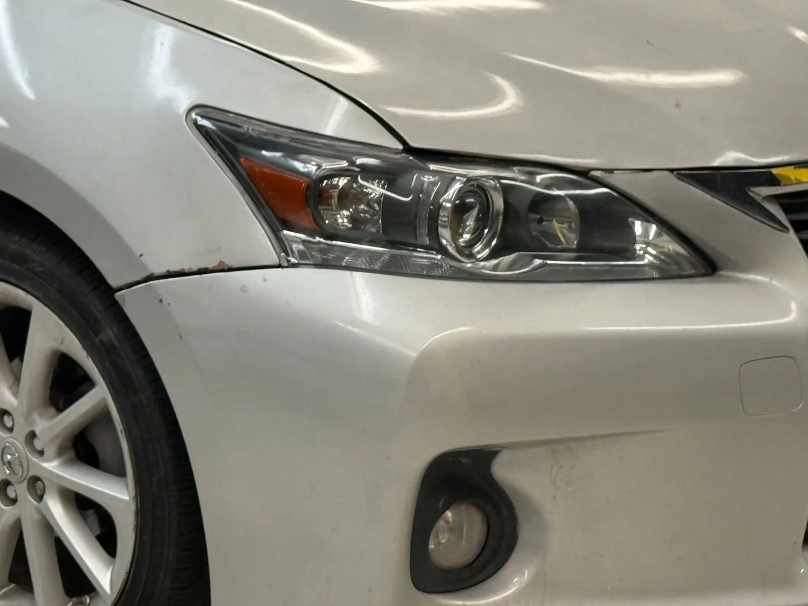 Used 2011 Lexus CT 200h Premium image 6