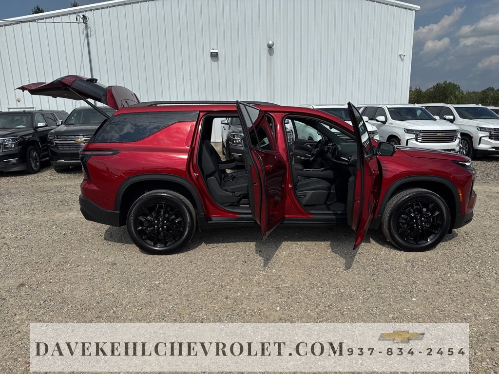 Certified 2024 Chevrolet Traverse LT w/ Midnight/Sport Edition image 30