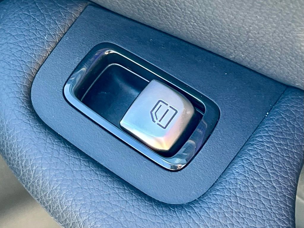 Certified 2022 Mercedes-Benz GLC 300 4MATIC image 30