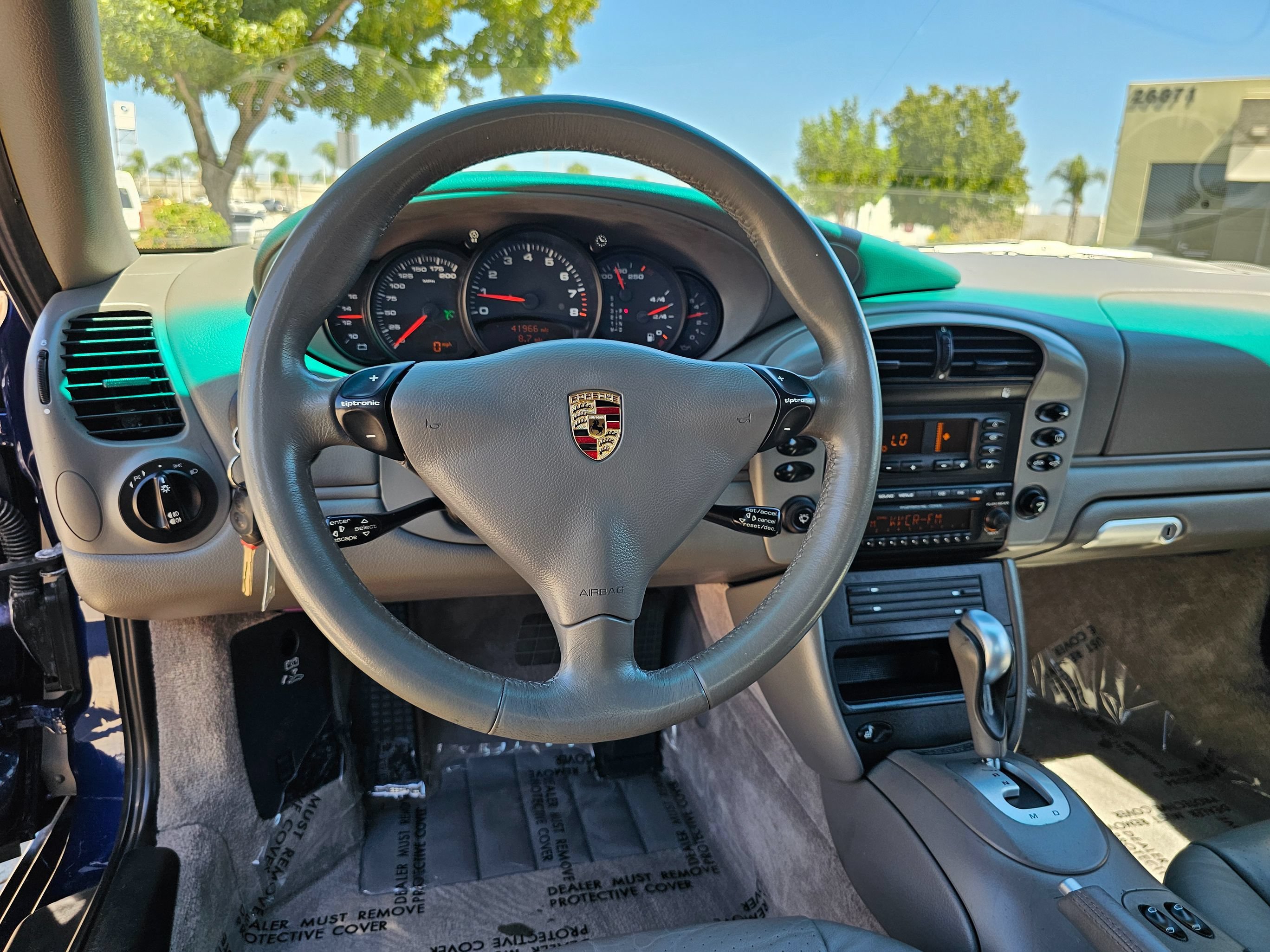 Used 2004 Porsche 911 Cabriolet image 27