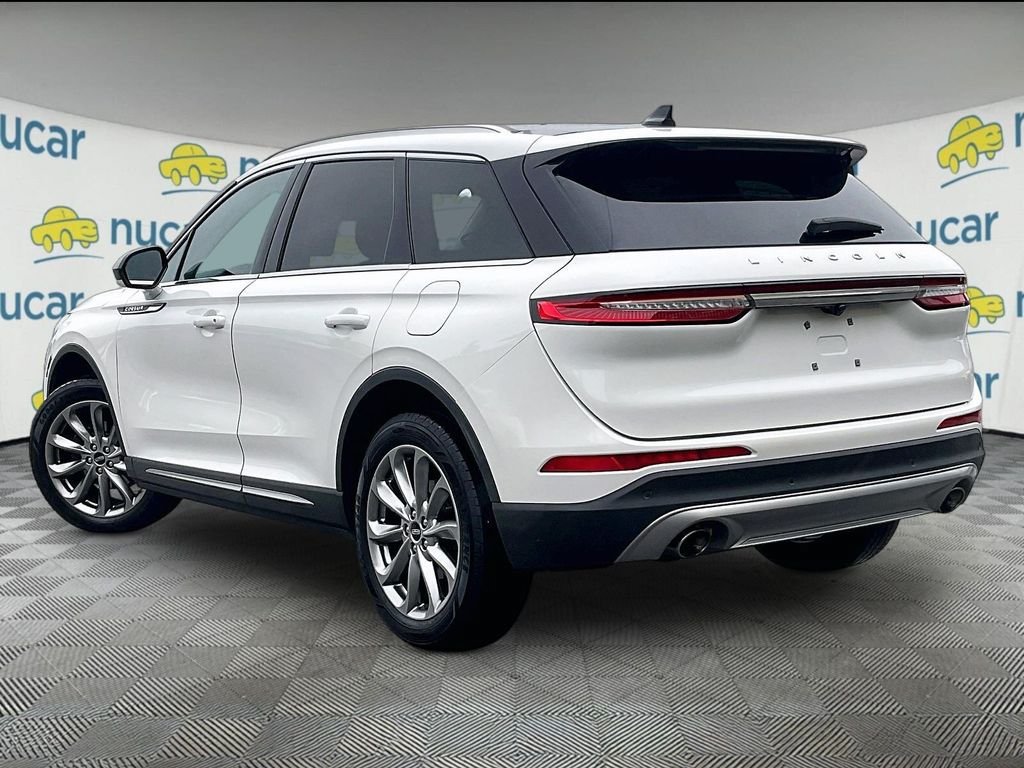 Used 2020 Lincoln Corsair AWD w/ Premium Package image 4