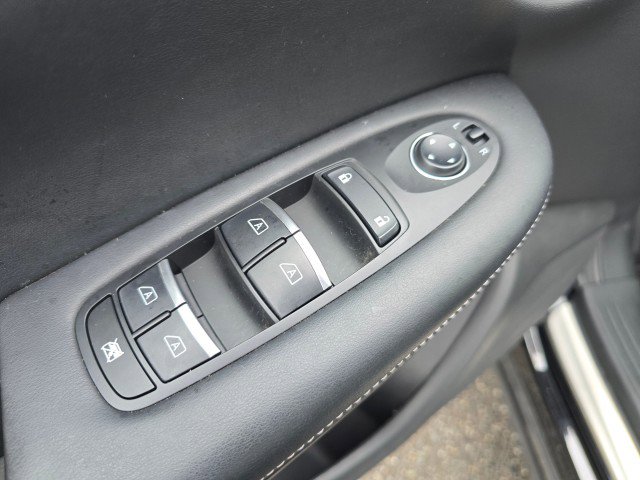 Used 2021 INFINITI QX50 Sensory image 27