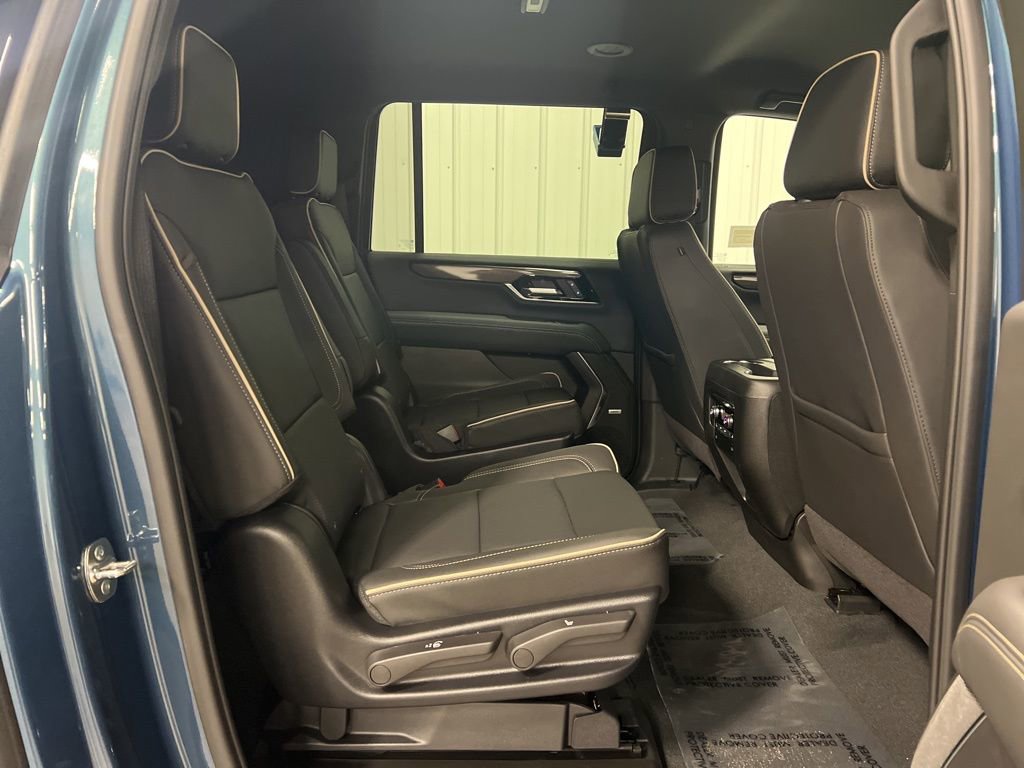 New 2026 GMC Yukon XL Elevation image 11