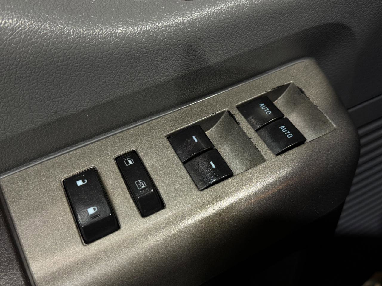 Used 2016 Ford F250 XLT w/ FX4 Off-Road Package image 29