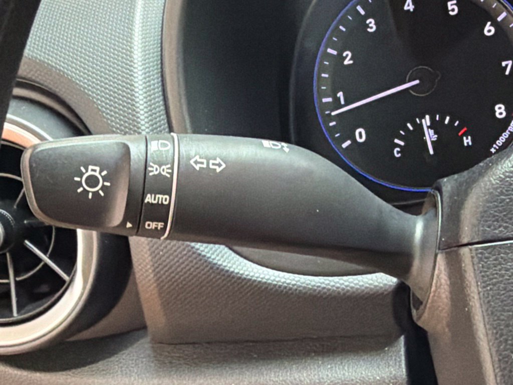 Certified 2023 Hyundai Kona SEL FWD image 31