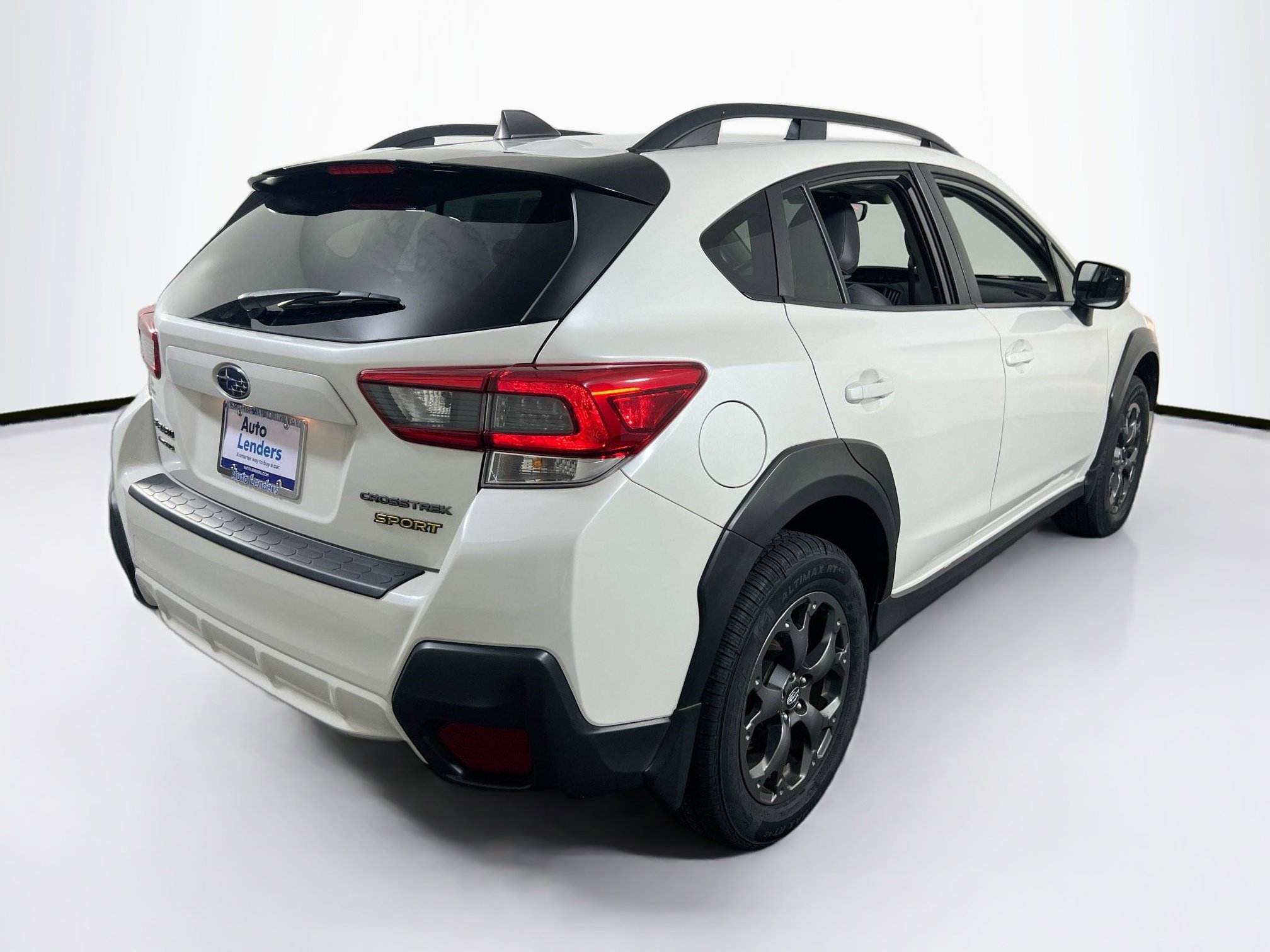 Used 2022 Subaru Crosstrek 2.5i Sport w/ Moonroof Package image 5