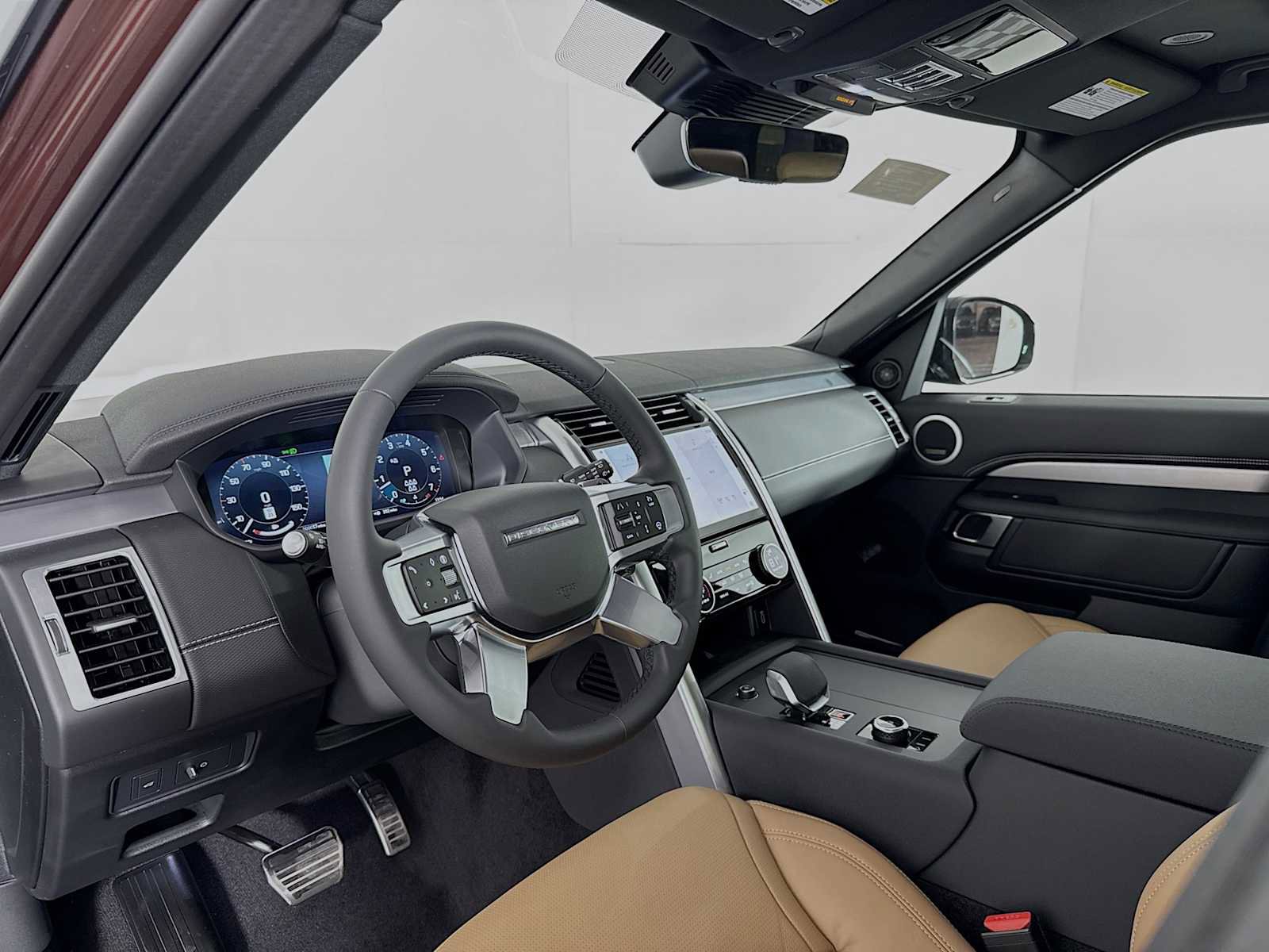 New 2026 Land Rover Discovery Limited Edition image 9